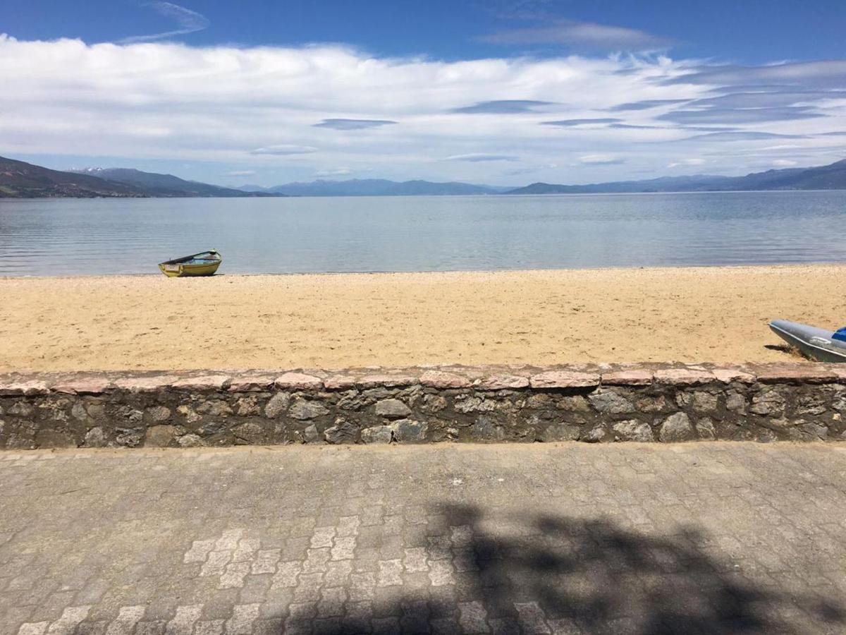 Vila Vadeha Pogradec Eksteriør billede
