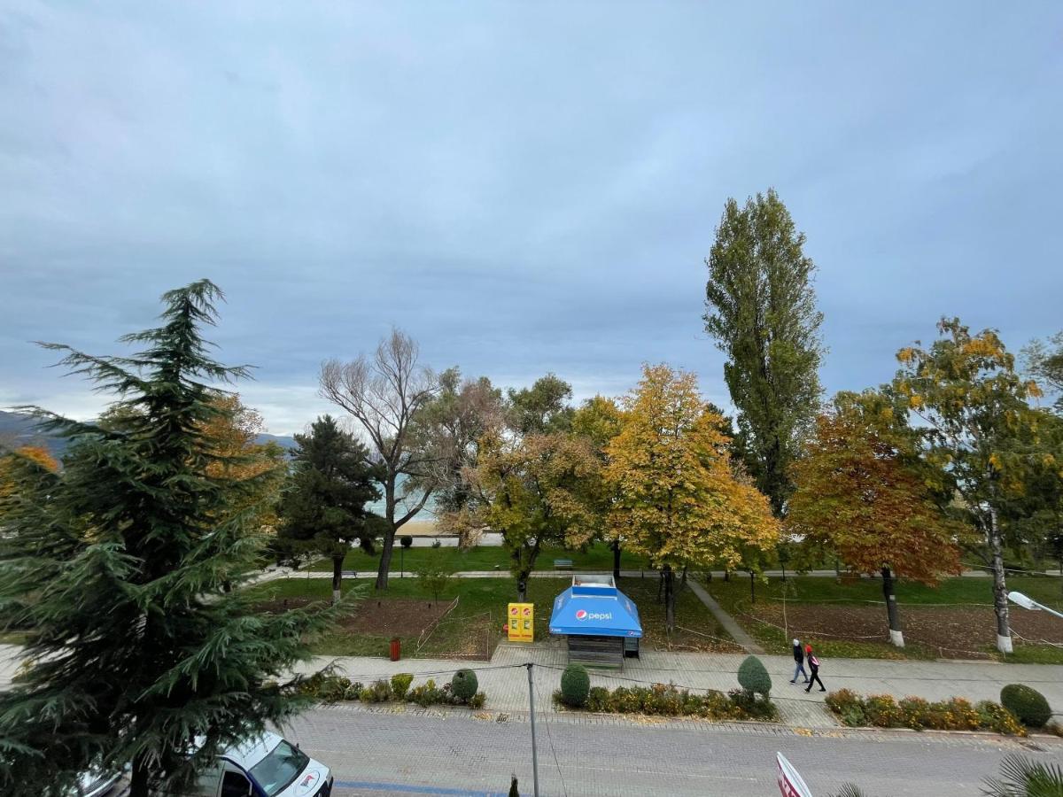 Vila Vadeha Pogradec Eksteriør billede