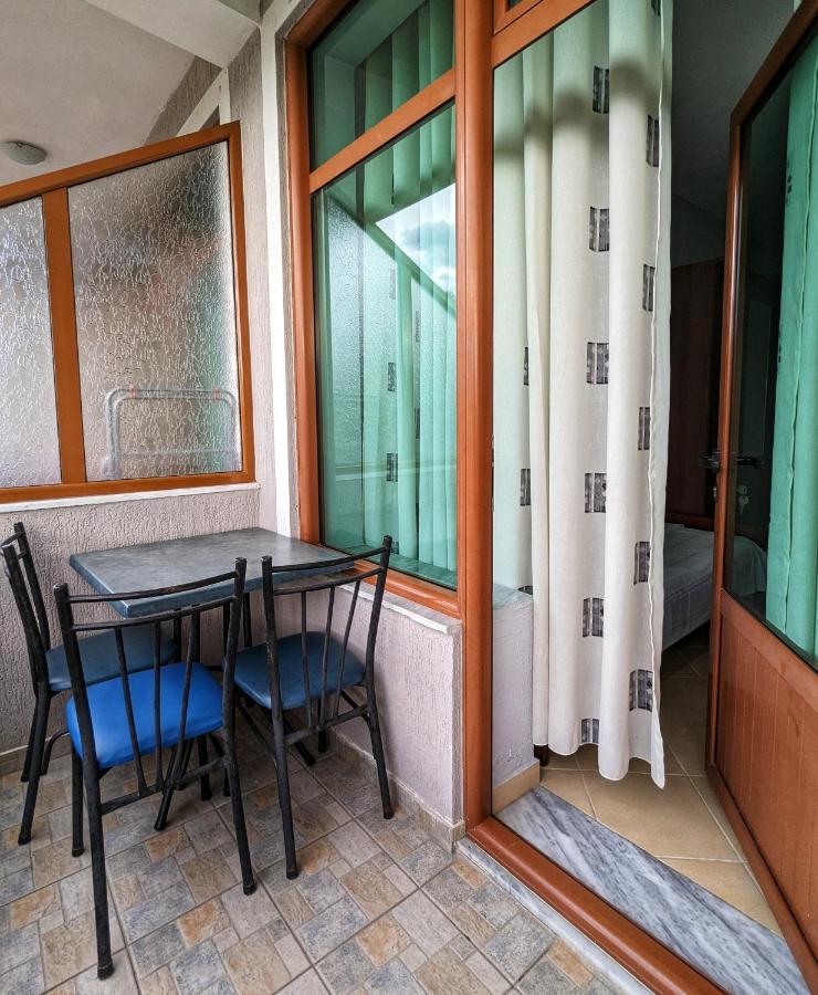 Vila Vadeha Pogradec Eksteriør billede
